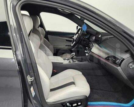 Серый БМВ М5, объемом двигателя 0 л и пробегом 21 тыс. км за 57844 $, фото 8 на Automoto.ua