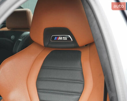 Серый БМВ М5, объемом двигателя 4.39 л и пробегом 43 тыс. км за 109000 $, фото 34 на Automoto.ua