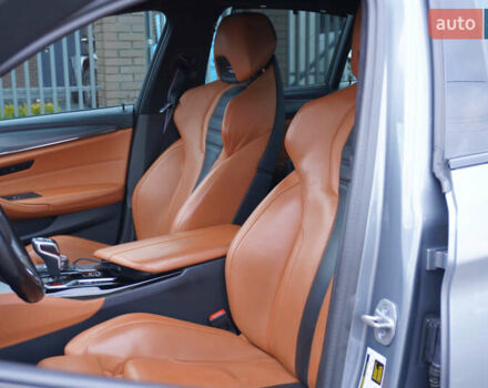 Серый БМВ М5, объемом двигателя 4.39 л и пробегом 43 тыс. км за 109000 $, фото 33 на Automoto.ua