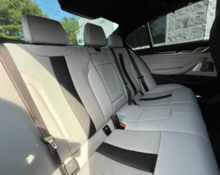 Серый БМВ М5, объемом двигателя 4.4 л и пробегом 19 тыс. км за 43000 $, фото 13 на Automoto.ua