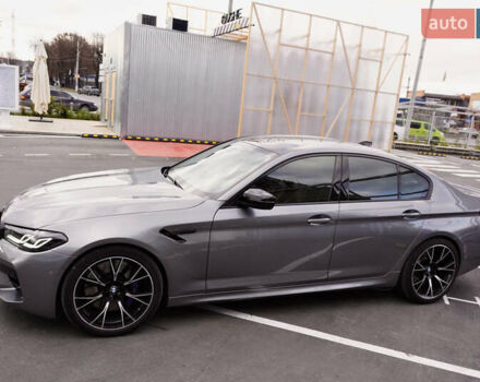 Серый БМВ М5, объемом двигателя 4.39 л и пробегом 43 тыс. км за 109000 $, фото 5 на Automoto.ua