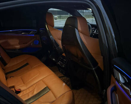 Серый БМВ М5, объемом двигателя 4.39 л и пробегом 82 тыс. км за 78000 $, фото 28 на Automoto.ua