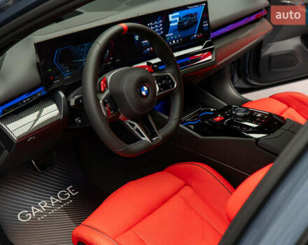 Серый БМВ М5, объемом двигателя 4.4 л и пробегом 1 тыс. км за 185900 $, фото 21 на Automoto.ua