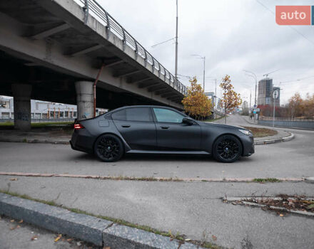 Серый БМВ М5, объемом двигателя 4.39 л и пробегом 3 тыс. км за 205000 $, фото 7 на Automoto.ua