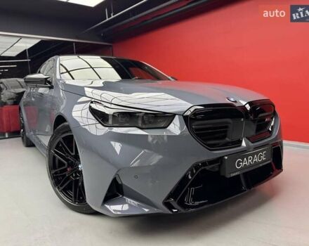 Серый БМВ М5, объемом двигателя 4.4 л и пробегом 1 тыс. км за 181900 $, фото 7 на Automoto.ua
