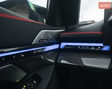 Серый БМВ М5, объемом двигателя 4.39 л и пробегом 3 тыс. км за 205000 $, фото 21 на Automoto.ua