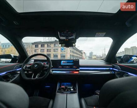 Серый БМВ М5, объемом двигателя 4.39 л и пробегом 3 тыс. км за 205000 $, фото 34 на Automoto.ua