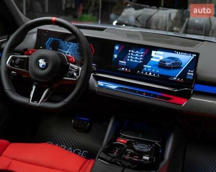 Серый БМВ М5, объемом двигателя 4.4 л и пробегом 1 тыс. км за 185900 $, фото 27 на Automoto.ua