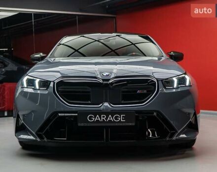 Серый БМВ М5, объемом двигателя 4.4 л и пробегом 1 тыс. км за 185900 $, фото 1 на Automoto.ua