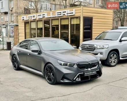 Серый БМВ М5, объемом двигателя 4.39 л и пробегом 9 тыс. км за 179500 $, фото 6 на Automoto.ua