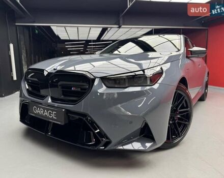 Серый БМВ М5, объемом двигателя 4.4 л и пробегом 1 тыс. км за 181900 $, фото 3 на Automoto.ua