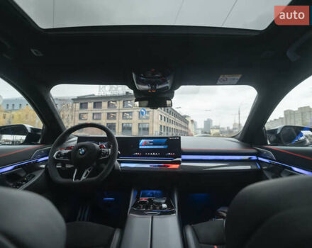 Серый БМВ М5, объемом двигателя 4.39 л и пробегом 3 тыс. км за 205000 $, фото 19 на Automoto.ua