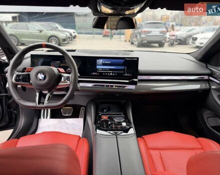 Серый БМВ М5, объемом двигателя 4.39 л и пробегом 9 тыс. км за 179500 $, фото 32 на Automoto.ua