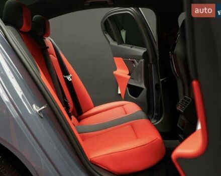 Серый БМВ М5, объемом двигателя 4.4 л и пробегом 1 тыс. км за 185900 $, фото 35 на Automoto.ua