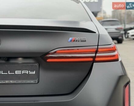 Серый БМВ М5, объемом двигателя 4.39 л и пробегом 9 тыс. км за 179500 $, фото 19 на Automoto.ua