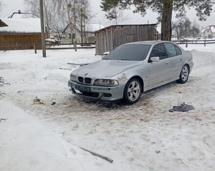 Серый БМВ М5, объемом двигателя 3 л и пробегом 280 тыс. км за 2200 $, фото 1 на Automoto.ua