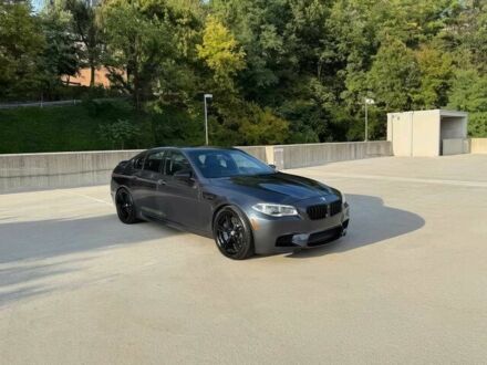 БМВ М5 2016 в Кривом Роге на Automoto.ua Серый БМВ М5, объемом двигателя 4.4 л и пробегом 74 тыс. км за 16350 $, фото 1 на Automoto.ua