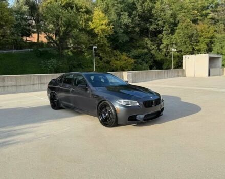 БМВ М5 2016 в Кривом Роге на Automoto.ua Серый БМВ М5, объемом двигателя 4.4 л и пробегом 74 тыс. км за 16350 $, фото 1 на Automoto.ua