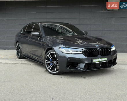 Серый БМВ М5, объемом двигателя 4.39 л и пробегом 68 тыс. км за 62000 $, фото 1 на Automoto.ua