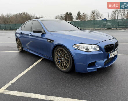 Синий БМВ М5, объемом двигателя 4.39 л и пробегом 190 тыс. км за 30200 $, фото 1 на Automoto.ua