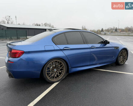 Синий БМВ М5, объемом двигателя 4.39 л и пробегом 190 тыс. км за 30200 $, фото 3 на Automoto.ua