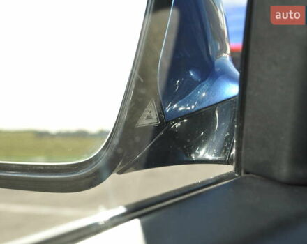 Синий БМВ М5, объемом двигателя 4.4 л и пробегом 135 тыс. км за 37500 $, фото 68 на Automoto.ua