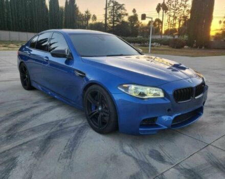 БМВ М5 2015 в Виннице на Automoto.ua Синий БМВ М5, объемом двигателя 4.4 л и пробегом 71 тыс. км за 14100 $, фото 2 на Automoto.ua