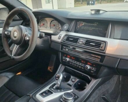 БМВ М5 2015 в Виннице на Automoto.ua Синий БМВ М5, объемом двигателя 4.4 л и пробегом 71 тыс. км за 14100 $, фото 9 на Automoto.ua