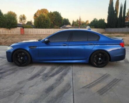 БМВ М5 2015 в Виннице на Automoto.ua Синий БМВ М5, объемом двигателя 4.4 л и пробегом 71 тыс. км за 14100 $, фото 7 на Automoto.ua