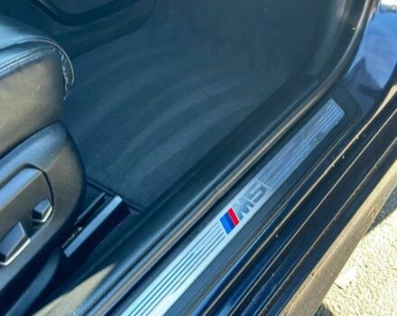 Синий БМВ М5, объемом двигателя 4.4 л и пробегом 80 тыс. км за 24500 $, фото 12 на Automoto.ua