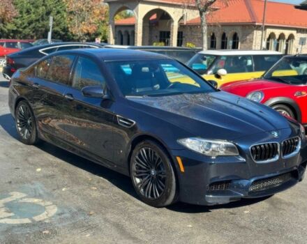 Синий БМВ М5, объемом двигателя 4.4 л и пробегом 80 тыс. км за 24500 $, фото 2 на Automoto.ua