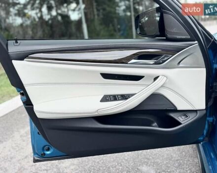 Синий БМВ М5, объемом двигателя 4.39 л и пробегом 56 тыс. км за 90000 $, фото 33 на Automoto.ua