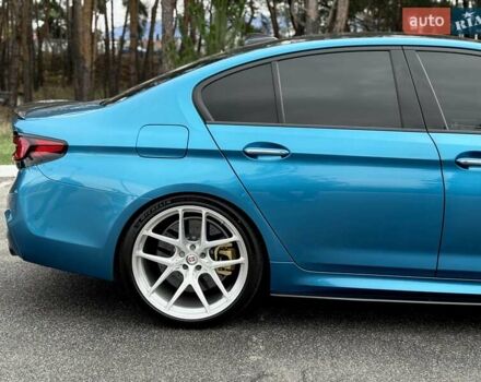 Синий БМВ М5, объемом двигателя 4.39 л и пробегом 56 тыс. км за 90000 $, фото 19 на Automoto.ua