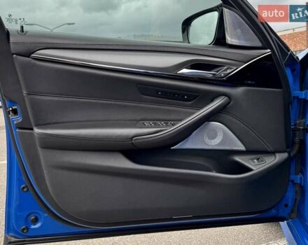 Синий БМВ М5, объемом двигателя 4.39 л и пробегом 109 тыс. км за 69900 $, фото 26 на Automoto.ua