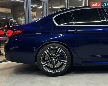 Синий БМВ М5, объемом двигателя 4.39 л и пробегом 70 тыс. км за 99000 $, фото 17 на Automoto.ua