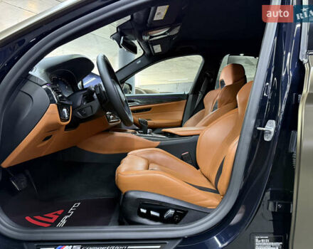 Синий БМВ М5, объемом двигателя 4.39 л и пробегом 60 тыс. км за 82000 $, фото 20 на Automoto.ua