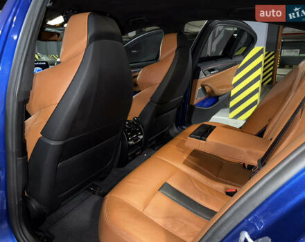 Синий БМВ М5, объемом двигателя 4.4 л и пробегом 42 тыс. км за 85500 $, фото 31 на Automoto.ua