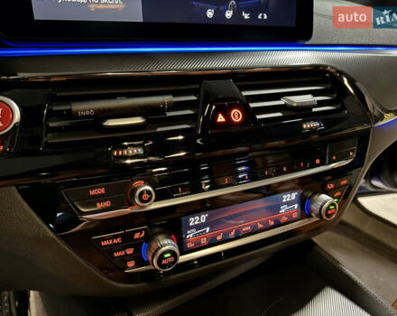 Синий БМВ М5, объемом двигателя 4.4 л и пробегом 42 тыс. км за 85500 $, фото 25 на Automoto.ua