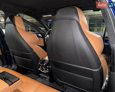 Синий БМВ М5, объемом двигателя 4.4 л и пробегом 42 тыс. км за 84500 $, фото 33 на Automoto.ua