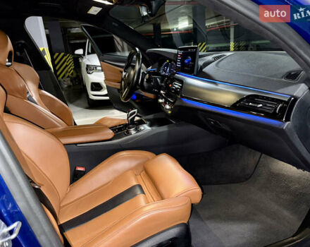 Синий БМВ М5, объемом двигателя 4.4 л и пробегом 42 тыс. км за 85500 $, фото 39 на Automoto.ua