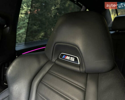 Синий БМВ М5, объемом двигателя 4.39 л и пробегом 43 тыс. км за 99990 $, фото 31 на Automoto.ua