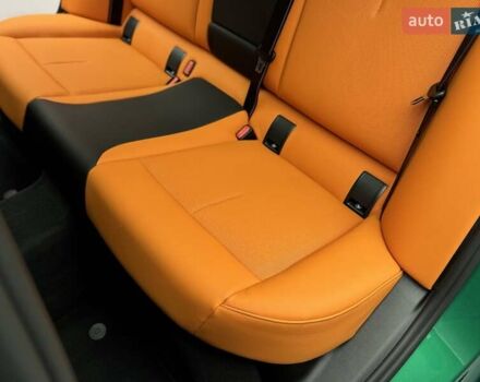 Зеленый БМВ М5, объемом двигателя 4.39 л и пробегом 1 тыс. км за 187700 $, фото 53 на Automoto.ua