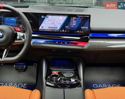 Зеленый БМВ М5, объемом двигателя 4.39 л и пробегом 1 тыс. км за 187700 $, фото 43 на Automoto.ua