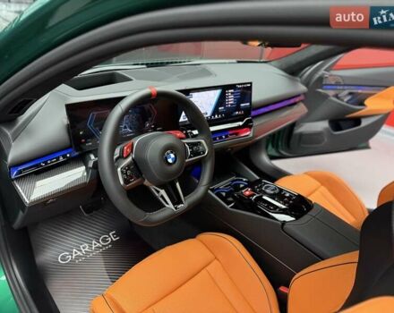 Зеленый БМВ М5, объемом двигателя 4.39 л и пробегом 1 тыс. км за 187700 $, фото 37 на Automoto.ua