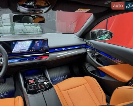 Зеленый БМВ М5, объемом двигателя 4.39 л и пробегом 1 тыс. км за 187700 $, фото 46 на Automoto.ua