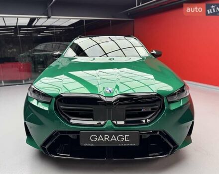 Зеленый БМВ М5, объемом двигателя 4.39 л и пробегом 1 тыс. км за 187700 $, фото 2 на Automoto.ua