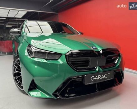 Зеленый БМВ М5, объемом двигателя 4.4 л и пробегом 1 тыс. км за 178800 $, фото 3 на Automoto.ua