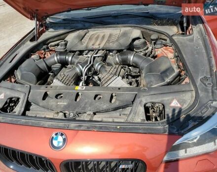 Оранжевый БМВ М5, объемом двигателя 4.39 л и пробегом 76 тыс. км за 8000 $, фото 10 на Automoto.ua