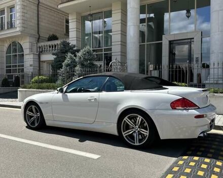 Белый БМВ М6, объемом двигателя 5 л и пробегом 62 тыс. км за 55000 $, фото 5 на Automoto.ua