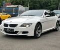 Белый БМВ М6, объемом двигателя 50 л и пробегом 75 тыс. км за 27000 $, фото 1 на Automoto.ua